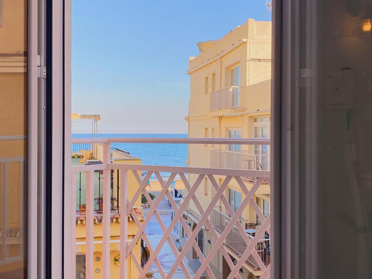Alojamiento En La Carihuela-Costa Del Sol Torremolinos Esterno foto