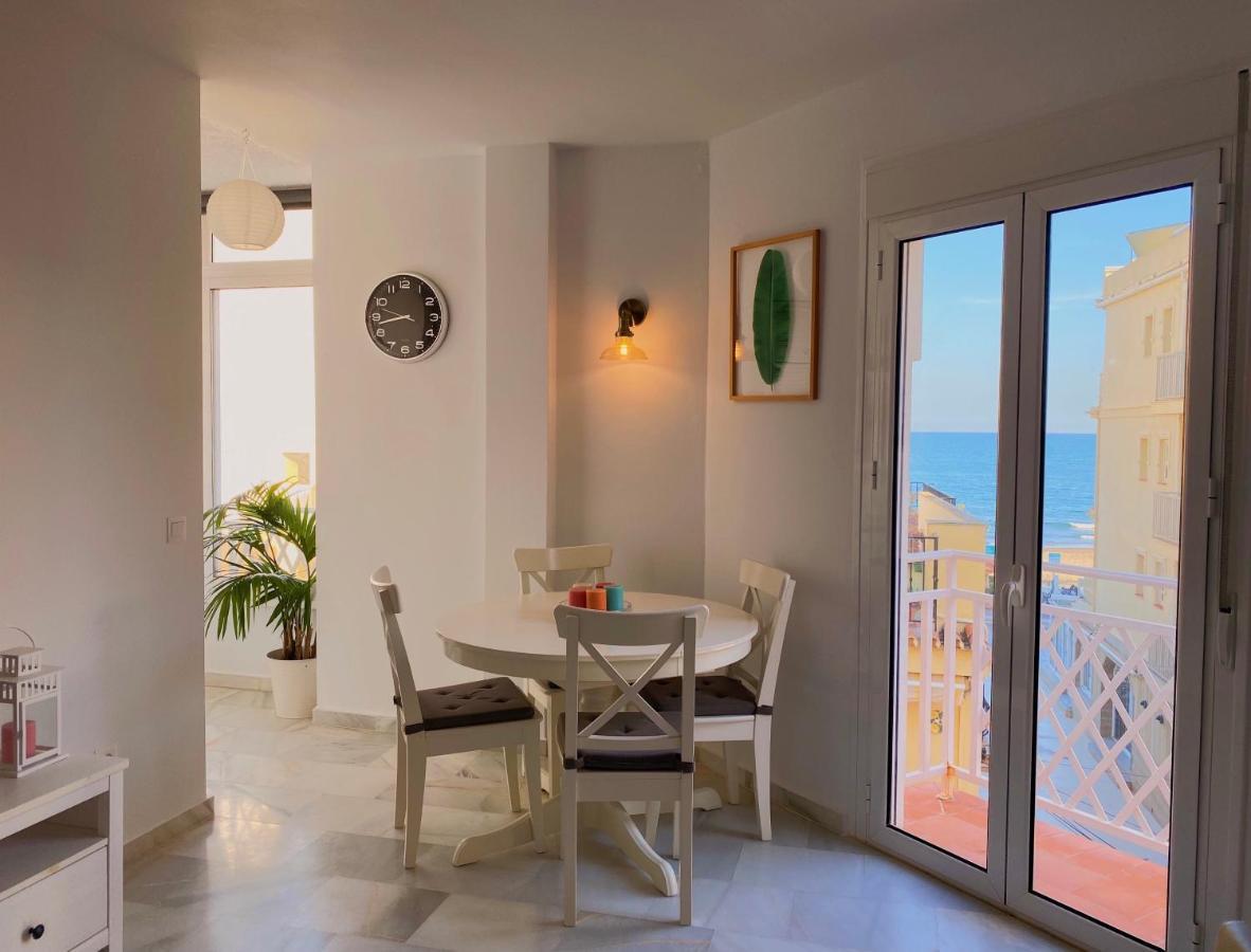 Alojamiento En La Carihuela-Costa Del Sol Torremolinos Esterno foto